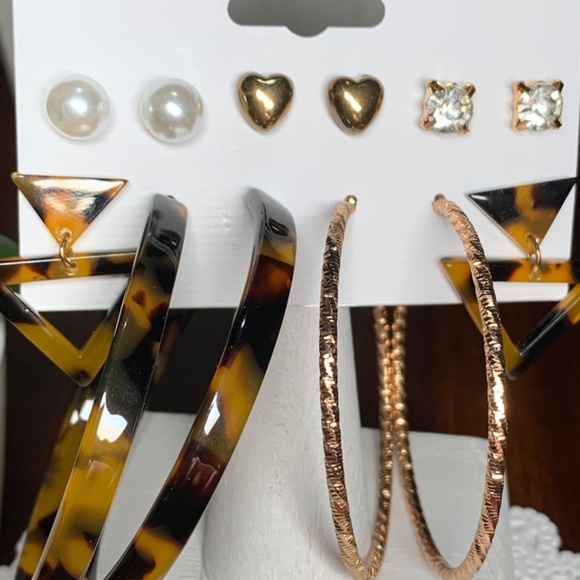 Coordinating 6 pair set of new earrings. Mix and match! - Picture 5 of 6